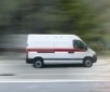 Vehicle tracking installation
